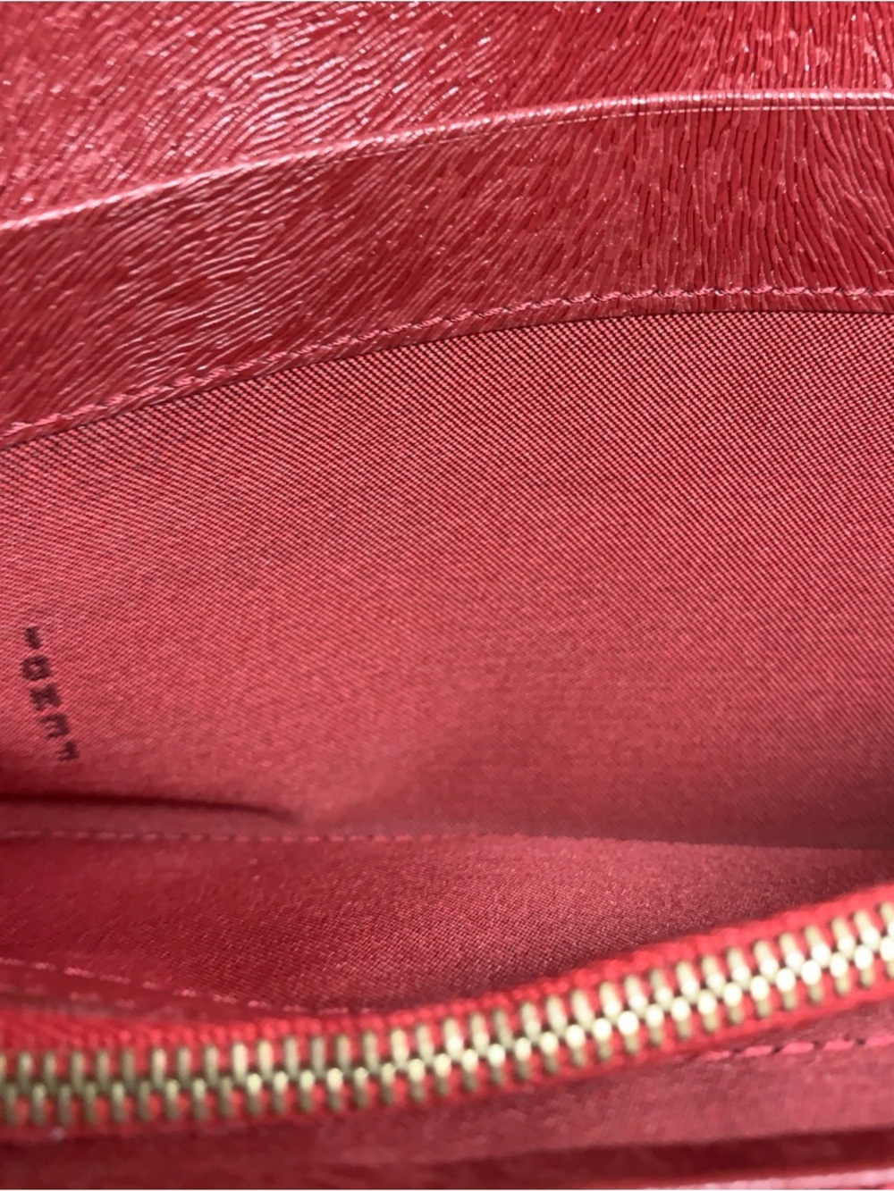Fendi Red Wallet with Gold Logo - Picture 10 of 17